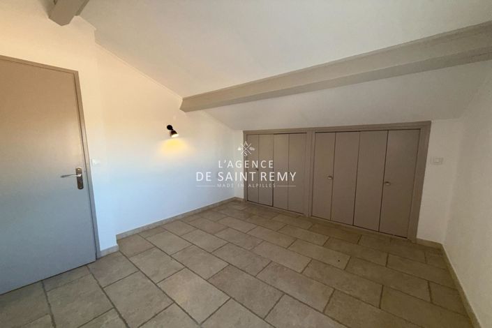 Image No.14-3 Bed House for sale