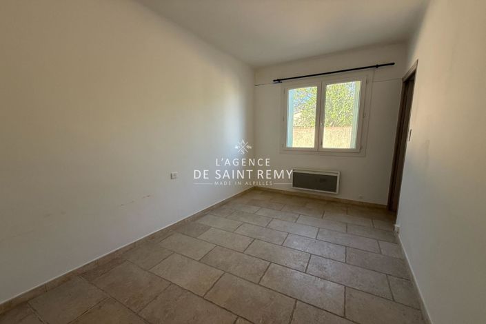 Image No.16-3 Bed House for sale