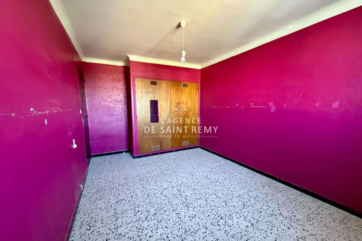 Image No.17-3 Bed House for sale