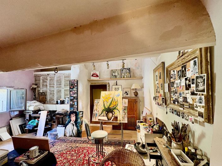 Image No.6-3 Bed House for sale