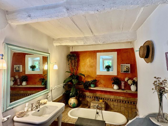 Image No.8-3 Bed House for sale