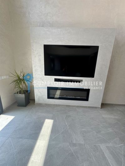 Image No.15-4 Bed House for sale