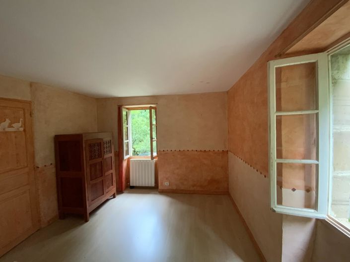 Image No.17-4 Bed House for sale