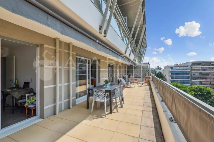 Image No.1-2 Bed Apartment for sale