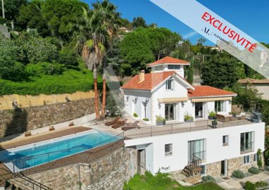 Maison de 5 chambres à vendre à Vallauris