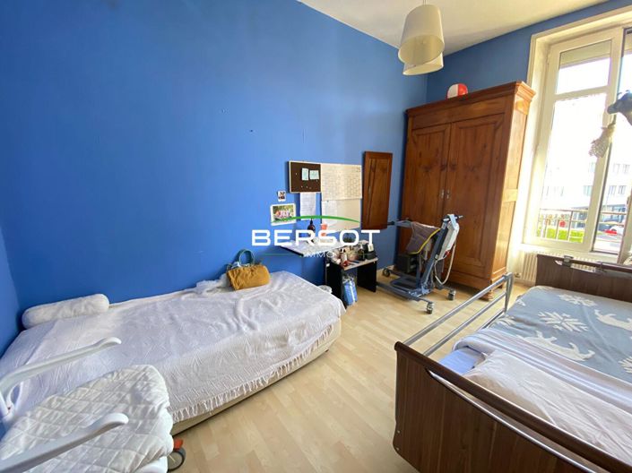 Image No.12-Propriété de 4 chambres à vendre à Besançon