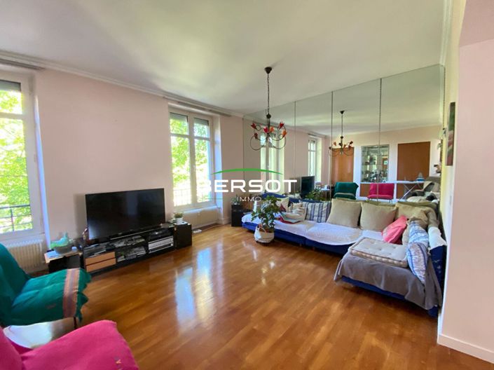 Image No.6-4 Bed Apartment for sale