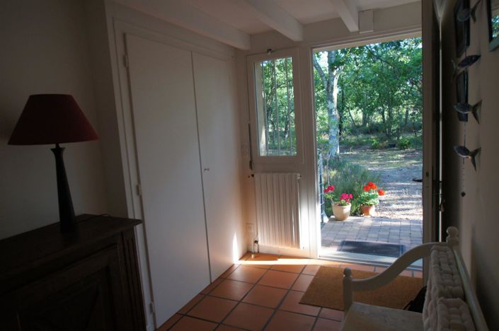 Image No.2-2 Bed House for sale