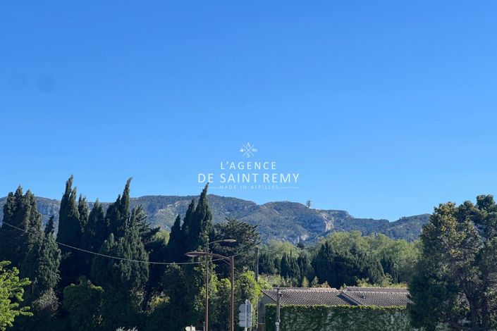 Image No.13-3 Bed House for sale