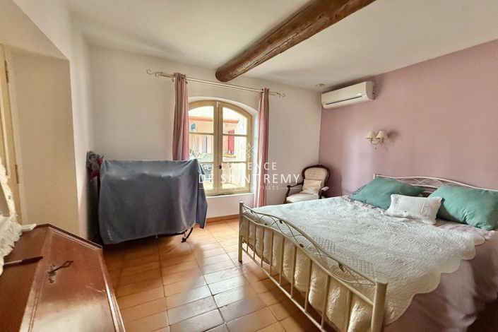 Image No.9-4 Bed House for sale