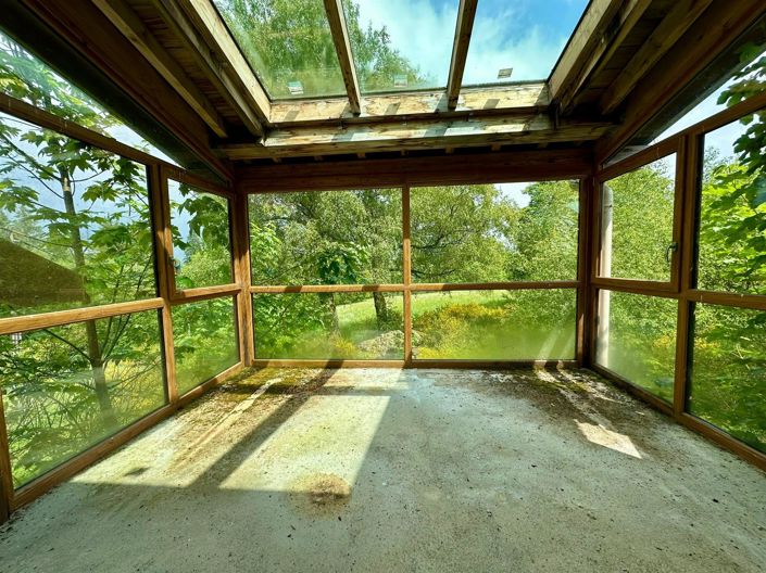 Image No.12-5 Bed House for sale