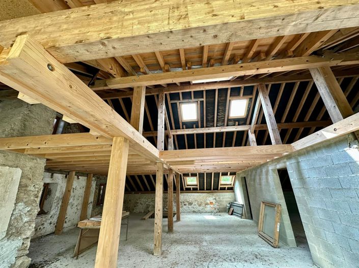 Image No.13-5 Bed House for sale