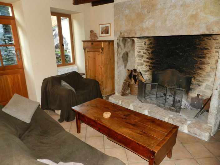 Image No.10-2 Bed House for sale