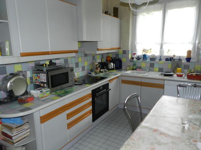 Image No.10-5 Bed House for sale