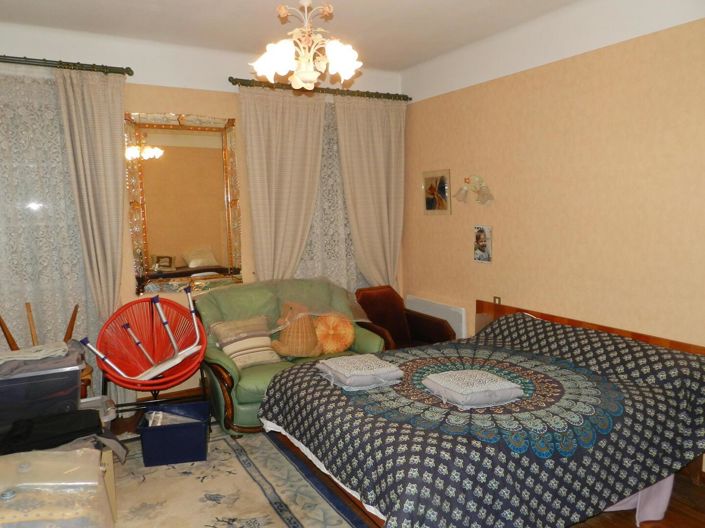 Image No.17-5 Bed House for sale