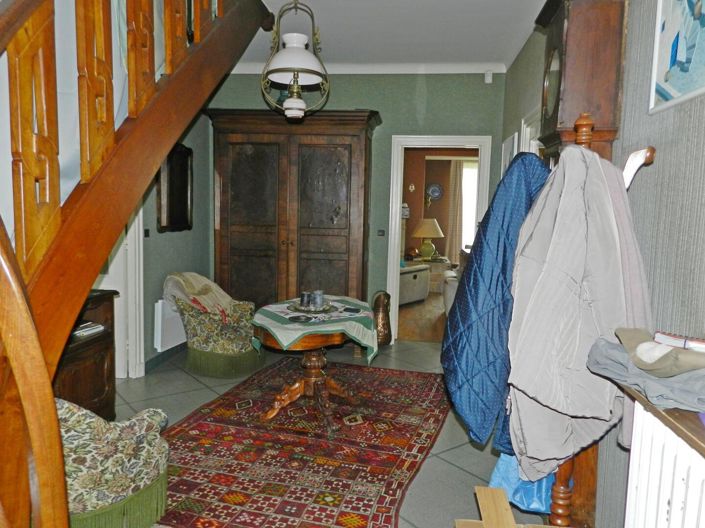 Image No.5-5 Bed House for sale