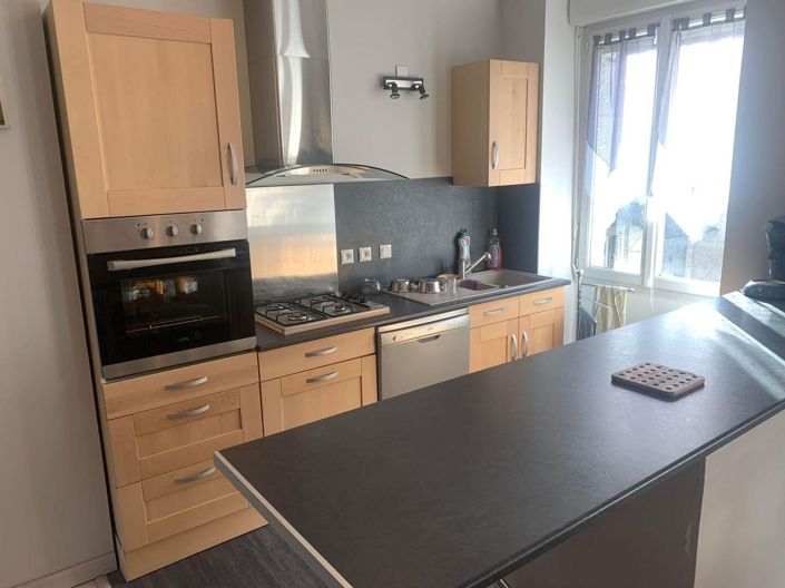 Image No.10-3 Bed House for sale