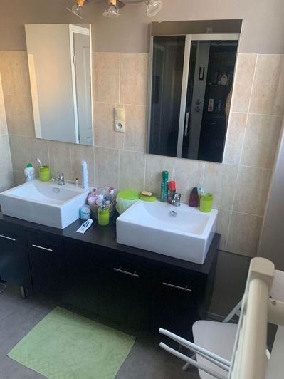 Image No.18-3 Bed House for sale