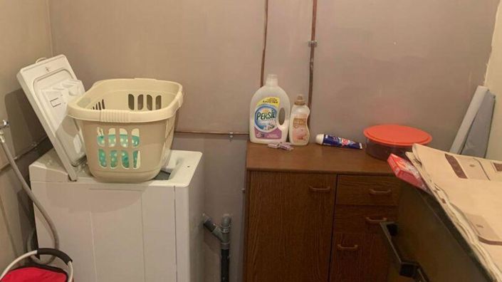 Image No.19-3 Bed House for sale