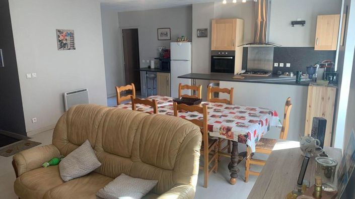 Image No.7-3 Bed House for sale