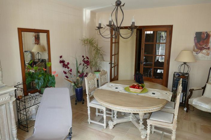 Image No.5-Maison de 6 chambres à vendre à Gramat