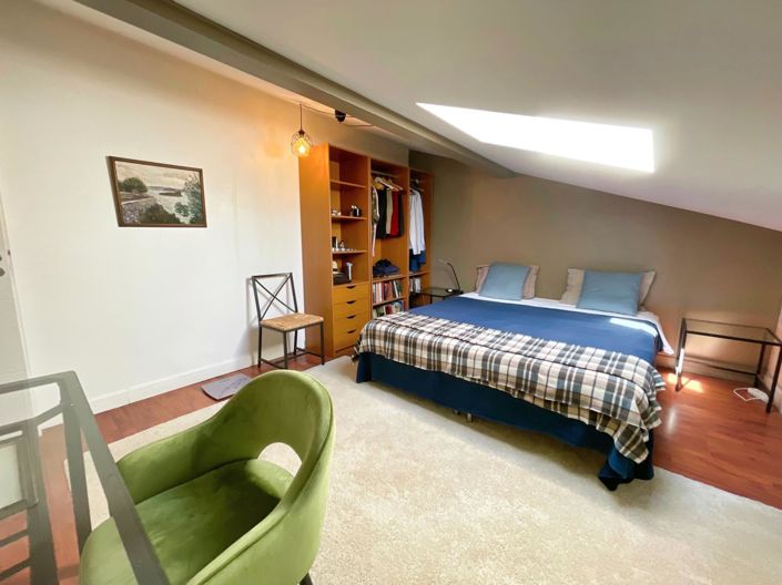 Image No.11-3 Bed House for sale