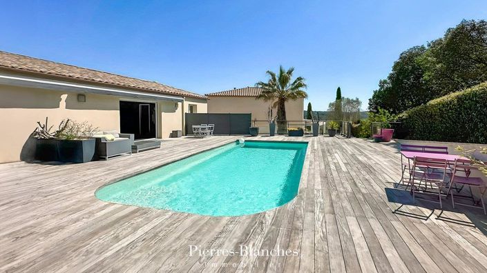 Image No.9-5 Bed House for sale