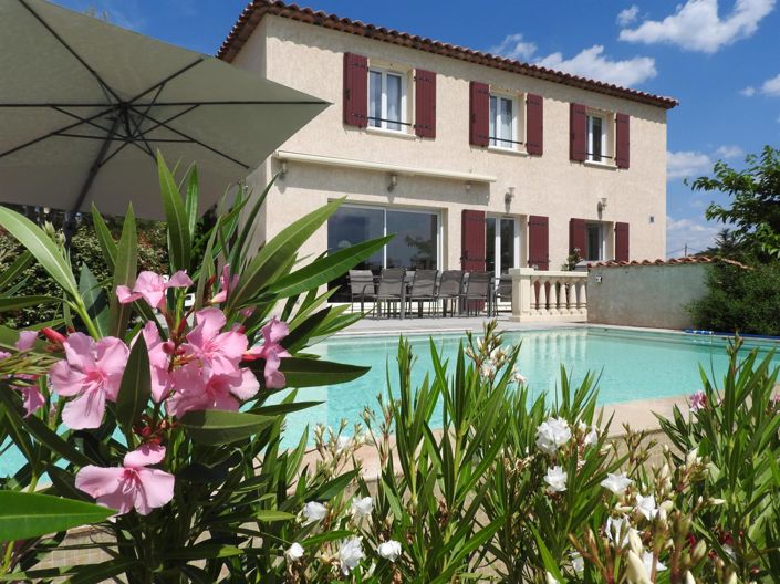 Image No.1-4 Bed House for sale
