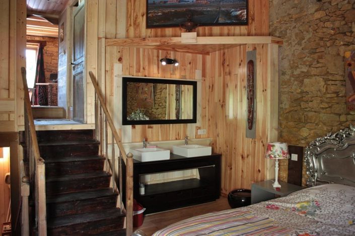 Image No.5-5 Bed House for sale