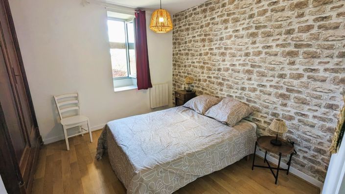 Image No.9-3 Bed House for sale