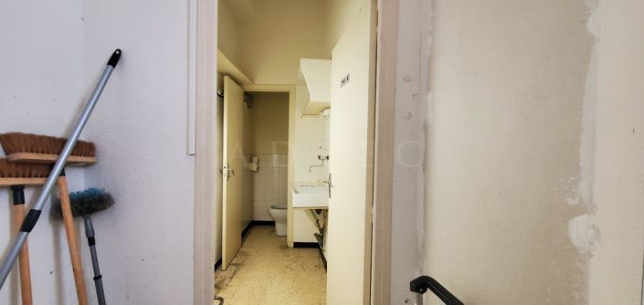 Image No.5-House for sale