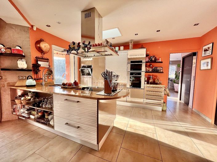 Image No.5-Maison de 12 chambres à vendre à Joyeuse