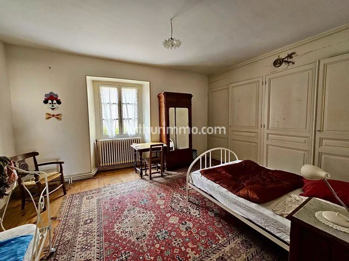 Image No.15-7 Bed House for sale