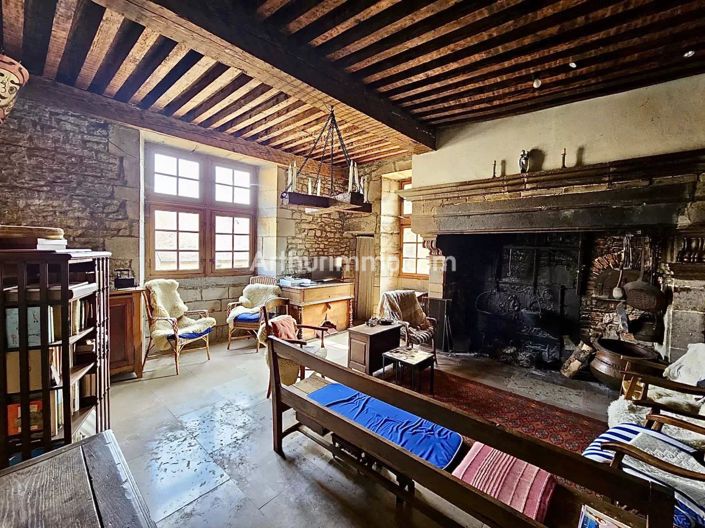 Image No.5-7 Bed House for sale