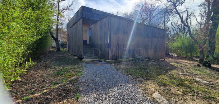 Image No.2-3 Bed House for sale