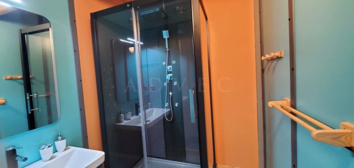 Image No.7-3 Bed House for sale