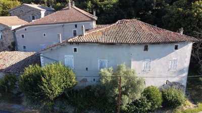 1 - Pont-de-Labeaume, Maison