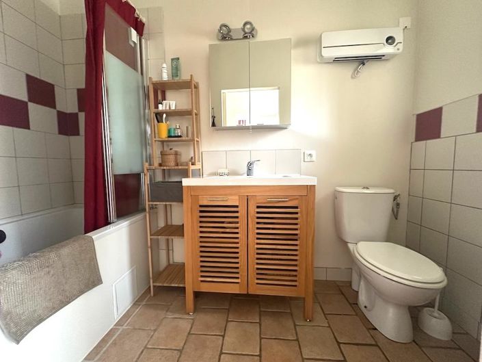 Image No.13-4 Bed House for sale