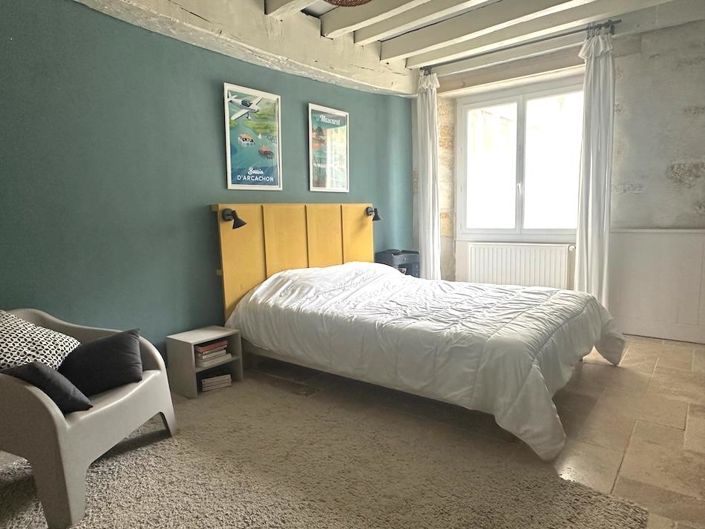 Image No.7-4 Bed House for sale