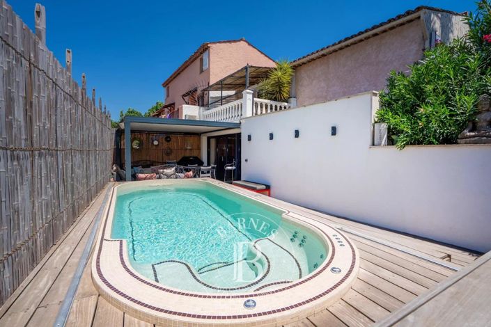 Image No.2-Appartement de 2 chambres à vendre à Grimaud