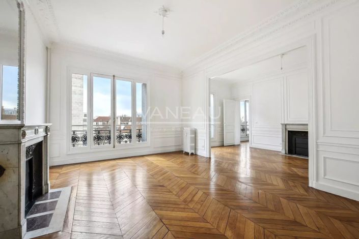 Image No.11-Appartement de 4 chambres à vendre à Paris