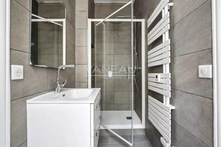 Image No.12-Appartement de 4 chambres à vendre à Paris