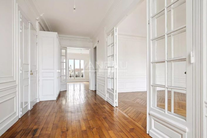 Image No.14-Appartement de 4 chambres à vendre à Paris