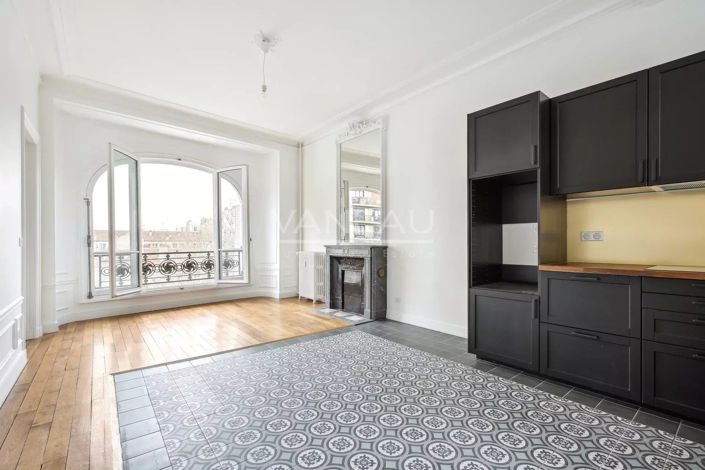 Image No.4-Appartement de 4 chambres à vendre à Paris