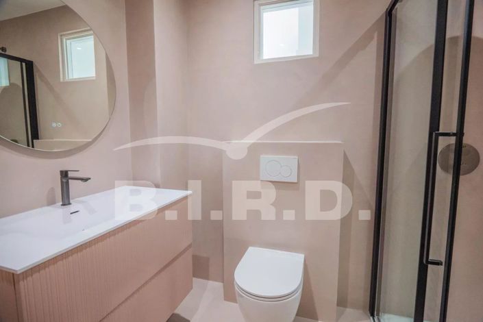 Image No.14-4 Bed House for sale