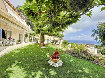 5 Bed House for sale