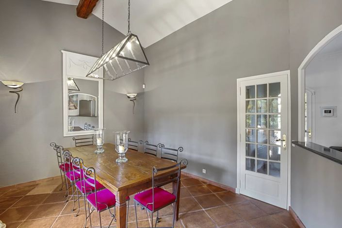 Image No.11-4 Bed House for sale