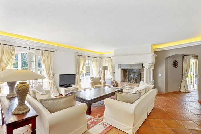 Image No.7-4 Bed House for sale