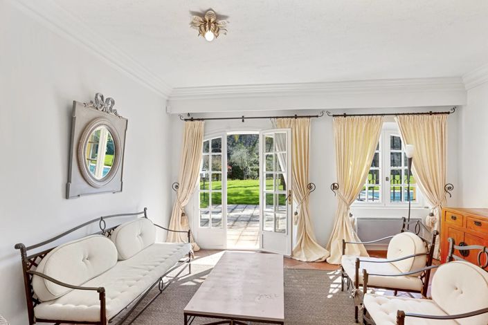 Image No.9-4 Bed House for sale