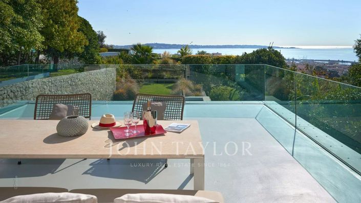 Image No.4-Maison de 4 chambres à vendre à Golfe Juan